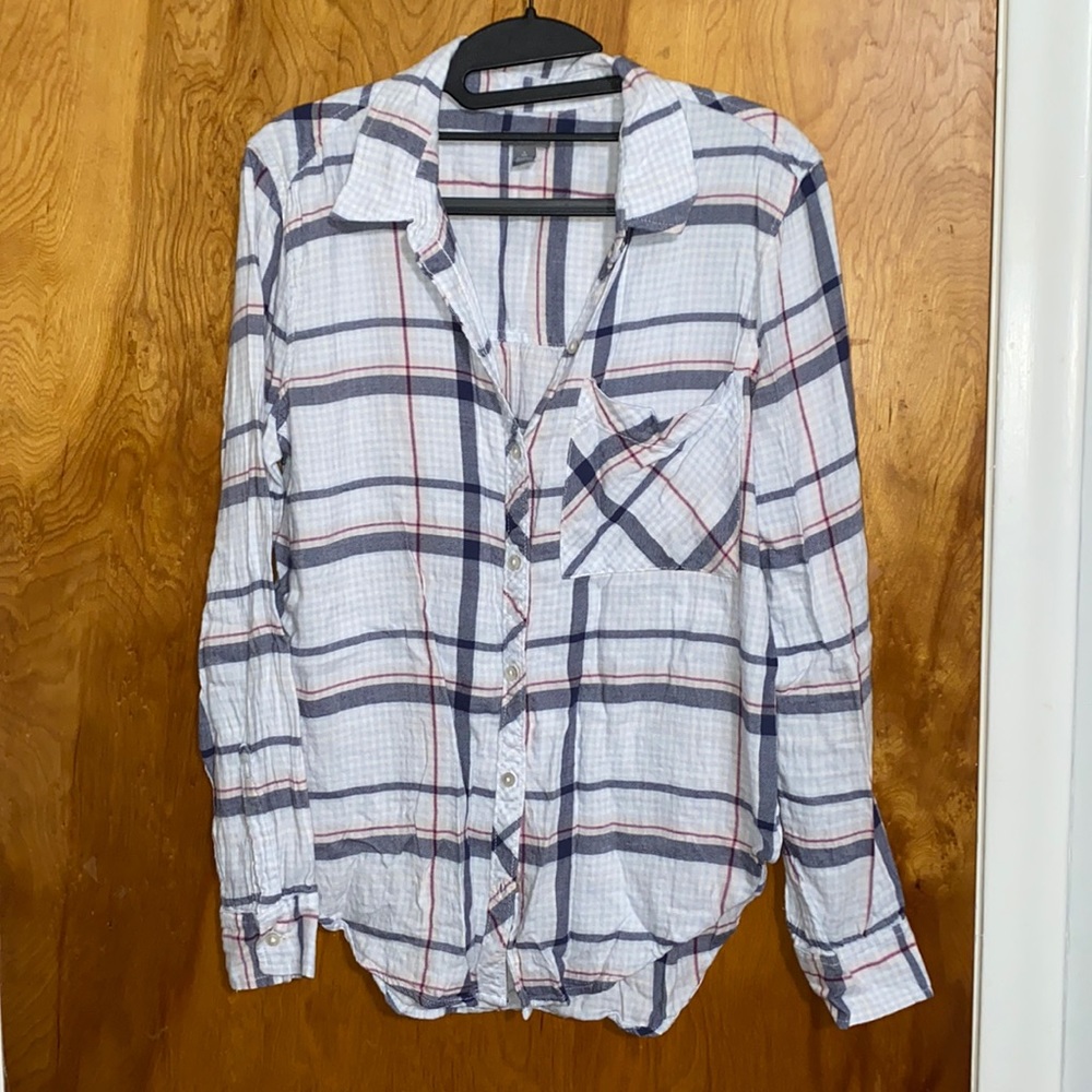 AERIE Plaid Flannel Buttoned Shirt
